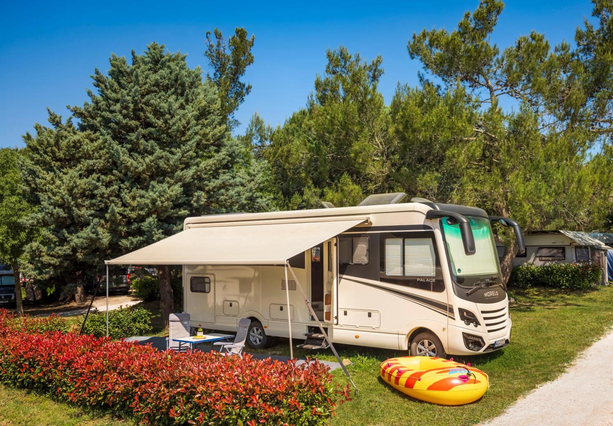 Maistra Camping Polari Pitches Ровин Екстериор снимка